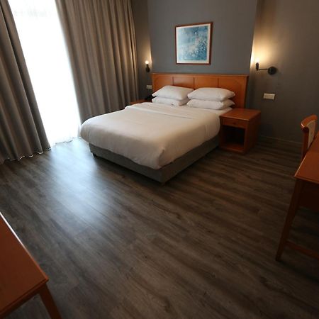 El Sheikh Suites Hotel Beirut Bagian luar foto