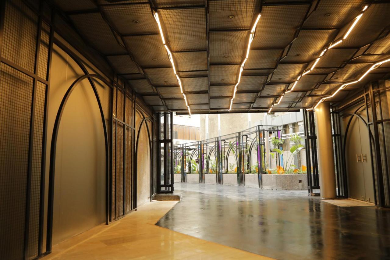 El Sheikh Suites Hotel Beirut Bagian luar foto