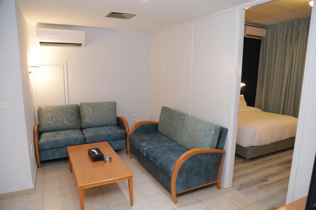 El Sheikh Suites Hotel Beirut Bagian luar foto