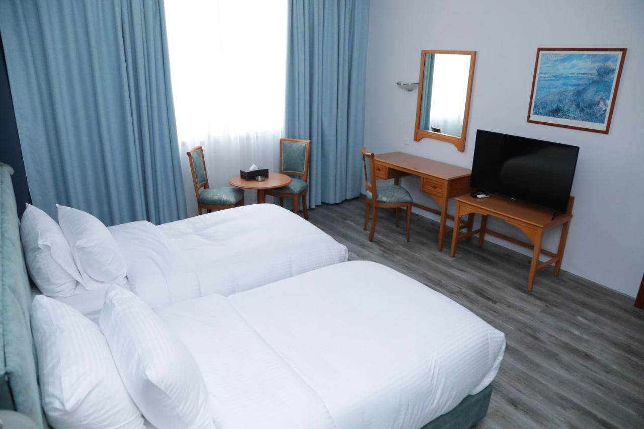 El Sheikh Suites Hotel Beirut Bagian luar foto