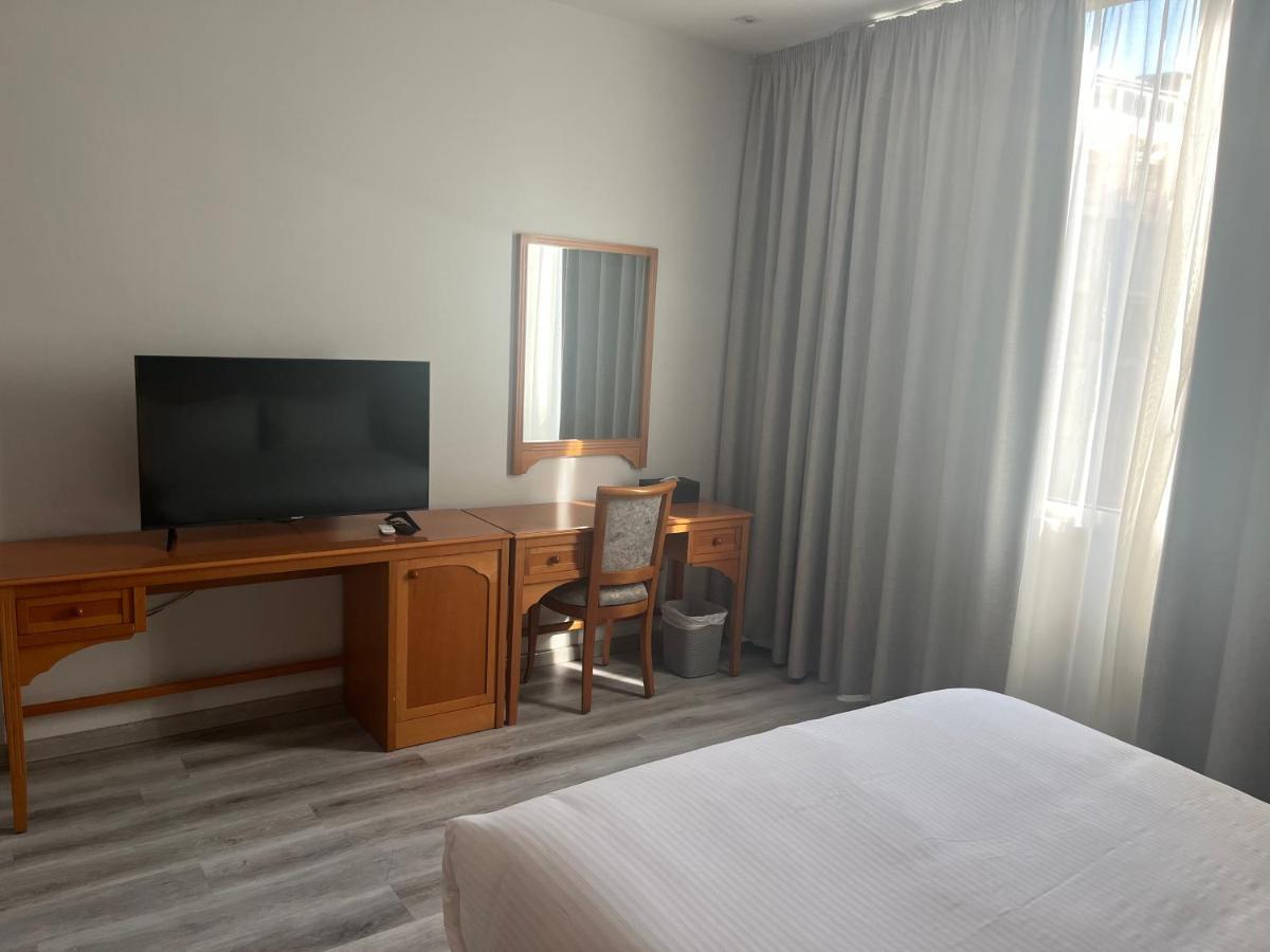 El Sheikh Suites Hotel Beirut Bagian luar foto