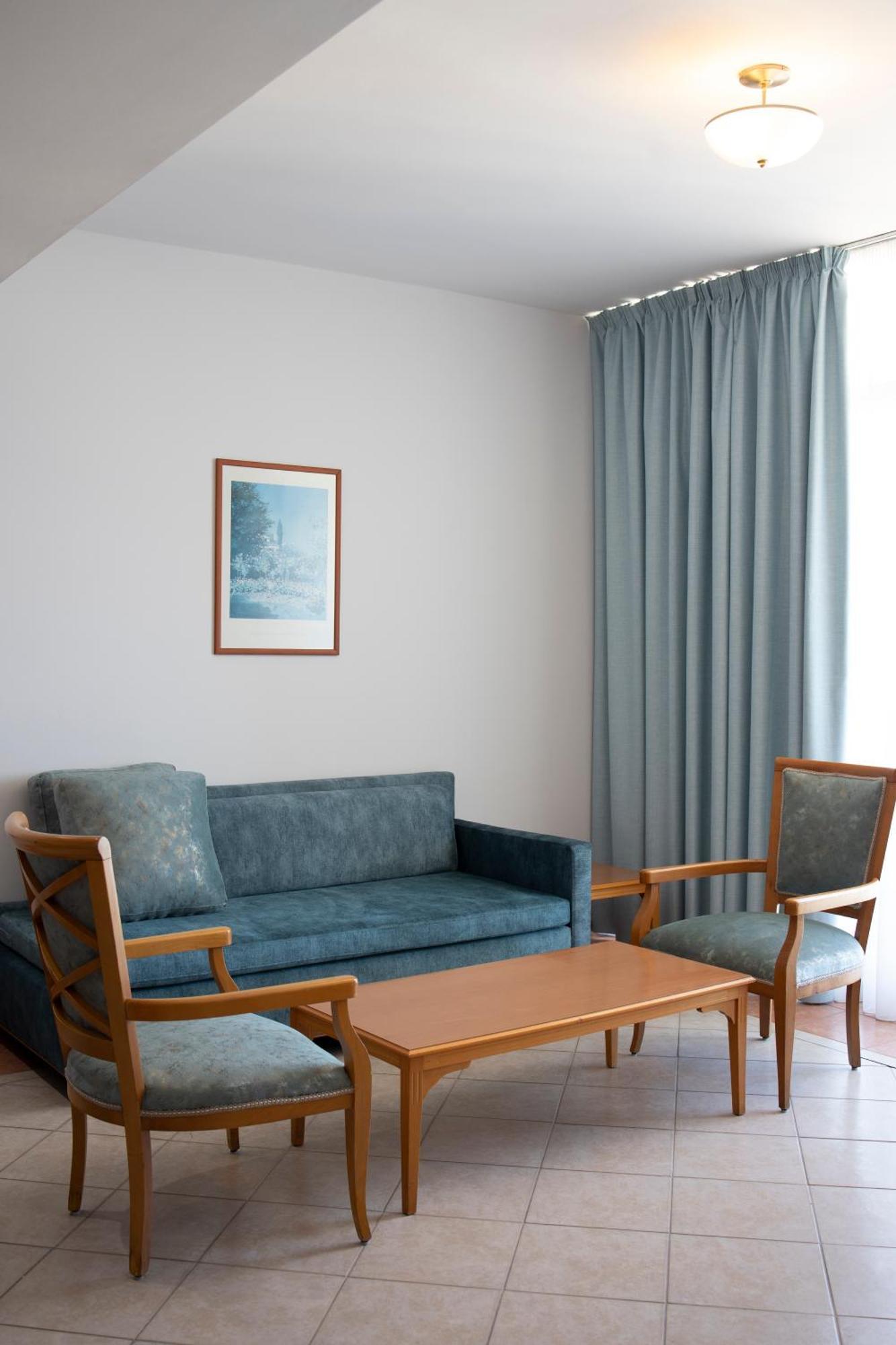 El Sheikh Suites Hotel Beirut Bagian luar foto