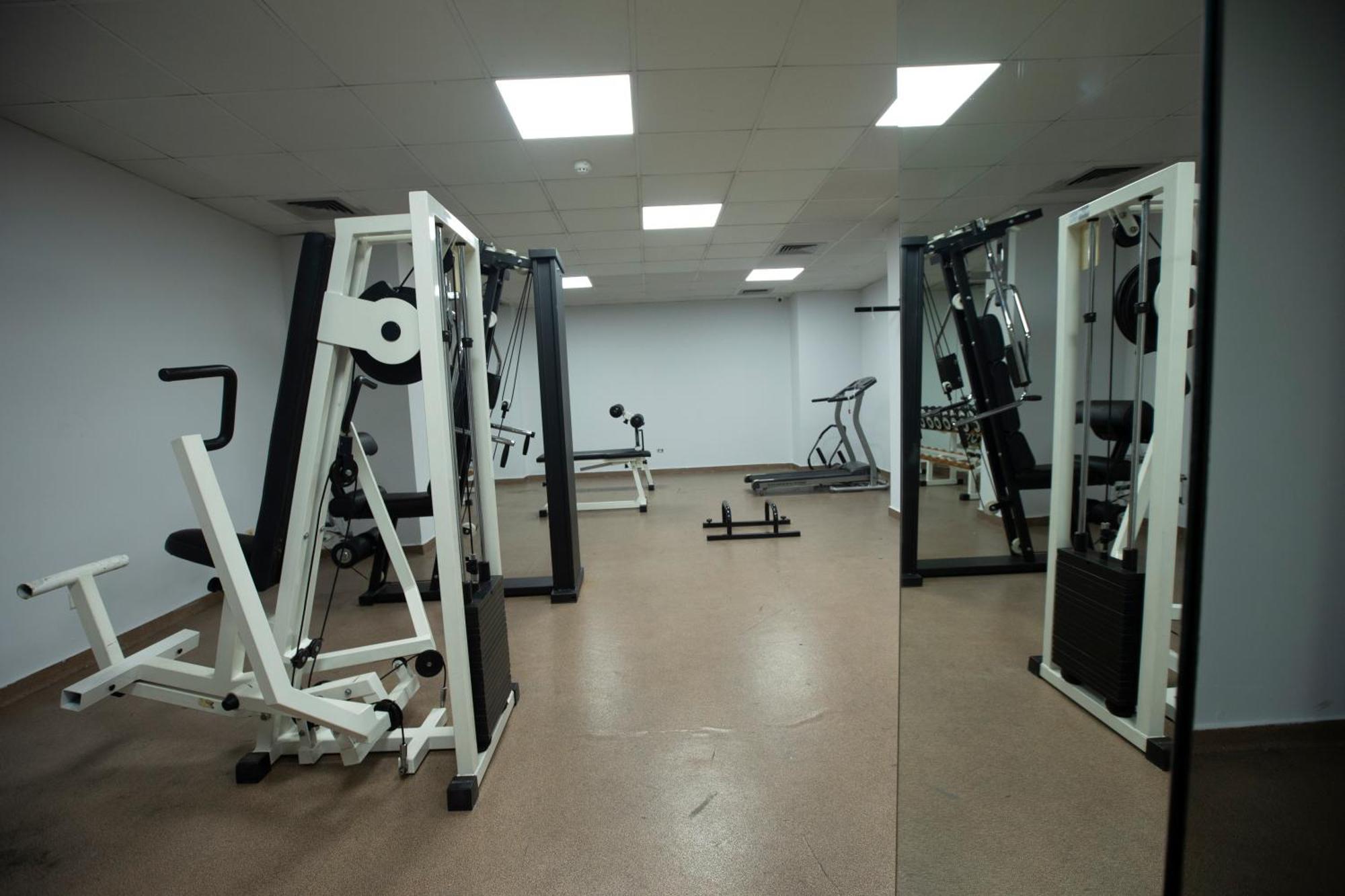 El Sheikh Suites Hotel Beirut Bagian luar foto
