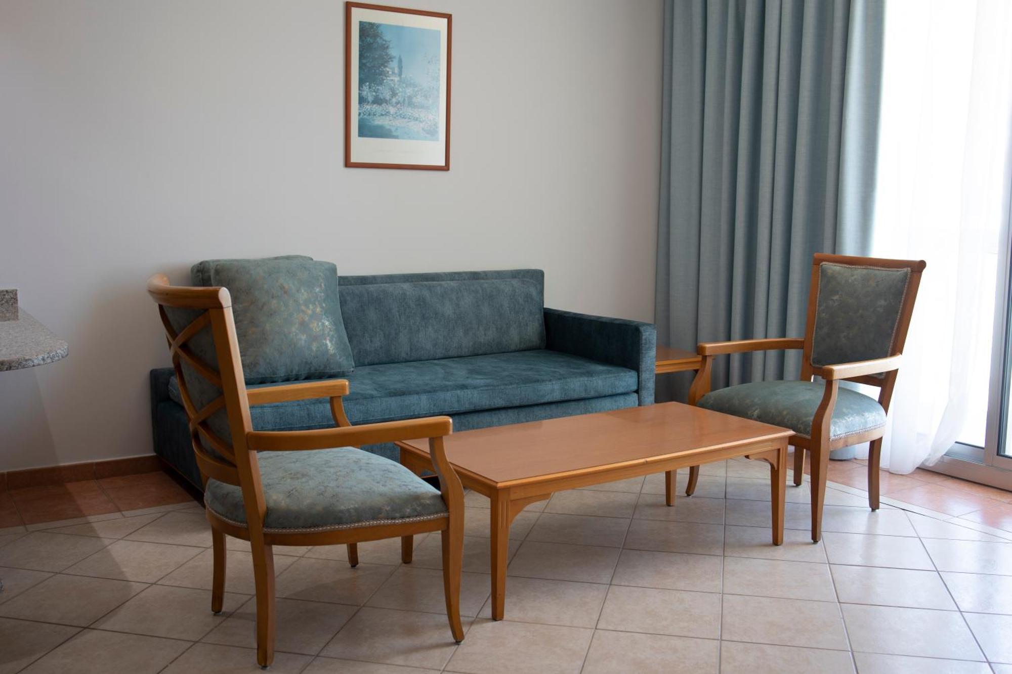 El Sheikh Suites Hotel Beirut Bagian luar foto